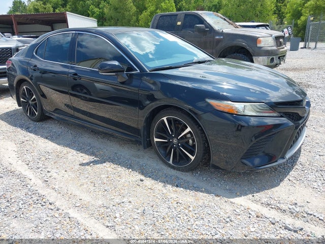 2019 TOYOTA CAMRY XSE - 1