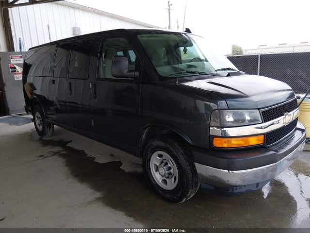 2017 CHEVROLET EXPRESS 3500 LT - 1