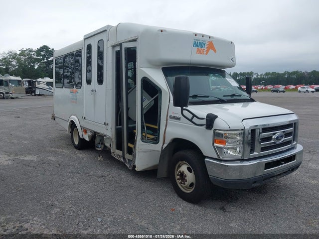 2019 FORD E-350 CUTAWAY - 1