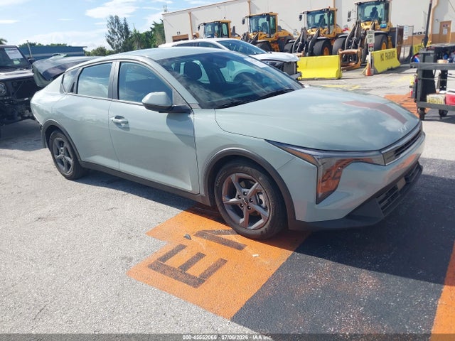 2026 KIA K4 LXS - 1
