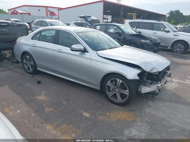 2017 MERCEDES-BENZ E 300 4MATIC - 1
