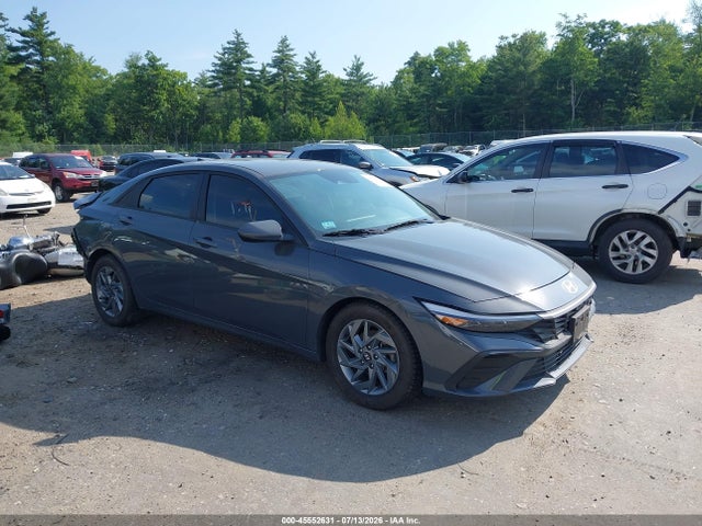 2024 HYUNDAI ELANTRA SEL - 1