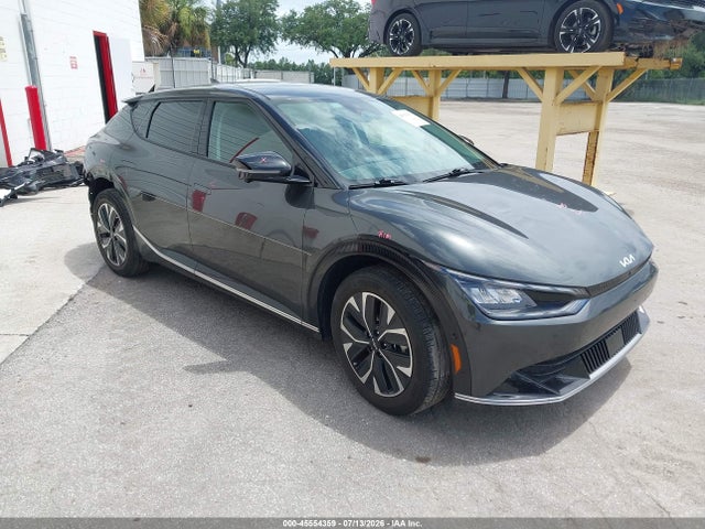 2023 KIA EV6 WIND - 1