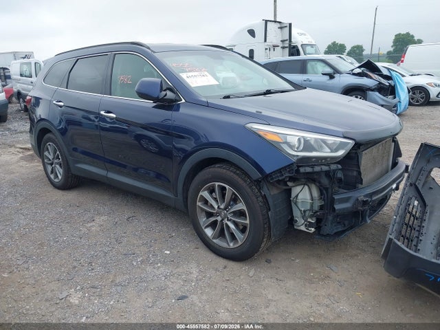 2017 HYUNDAI SANTA FE SE - 1