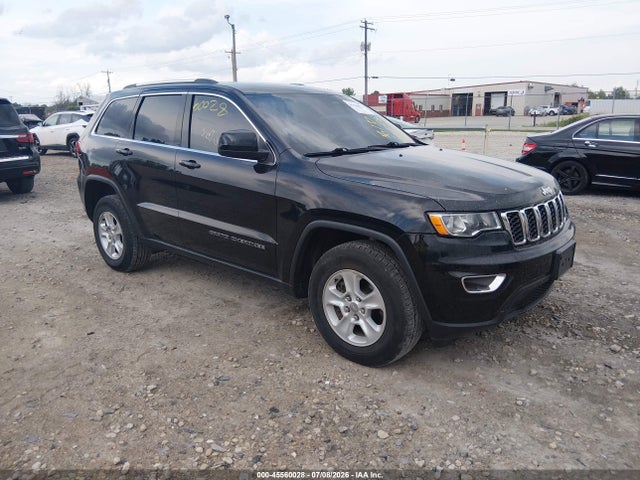 2017 JEEP GRAND CHEROKEE LAREDO 4X4 - 1
