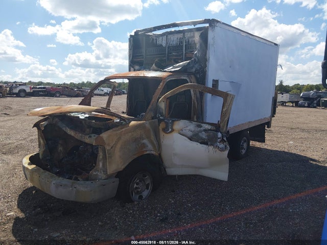 2018 CHEVROLET EXPRESS CUTAWAY WORK VAN - 1