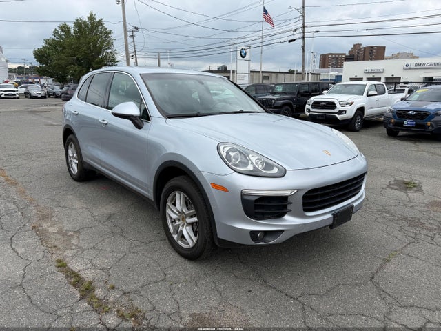 2016 PORSCHE CAYENNE - 1