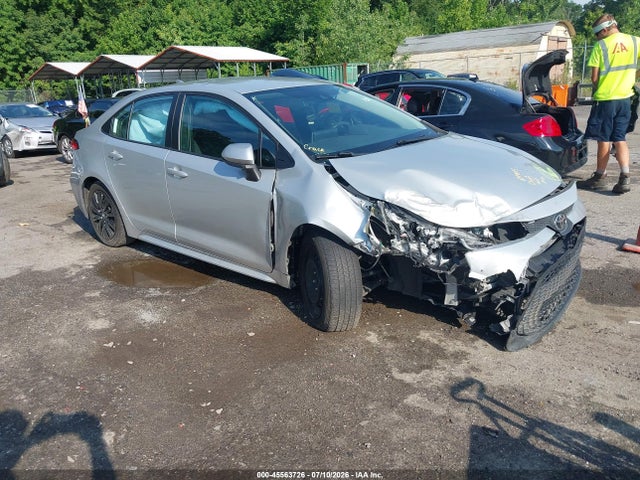 2021 TOYOTA COROLLA LE - 1