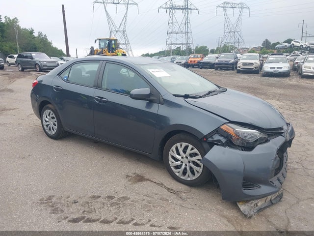2017 TOYOTA COROLLA LE - 1
