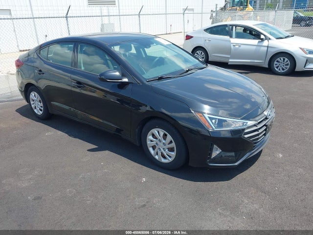 2020 HYUNDAI ELANTRA SE - 1
