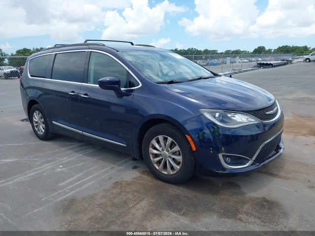2017 CHRYSLER PACIFICA TOURING-L - 1