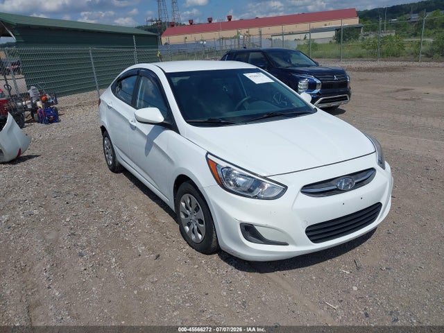 2017 HYUNDAI ACCENT SE - 1