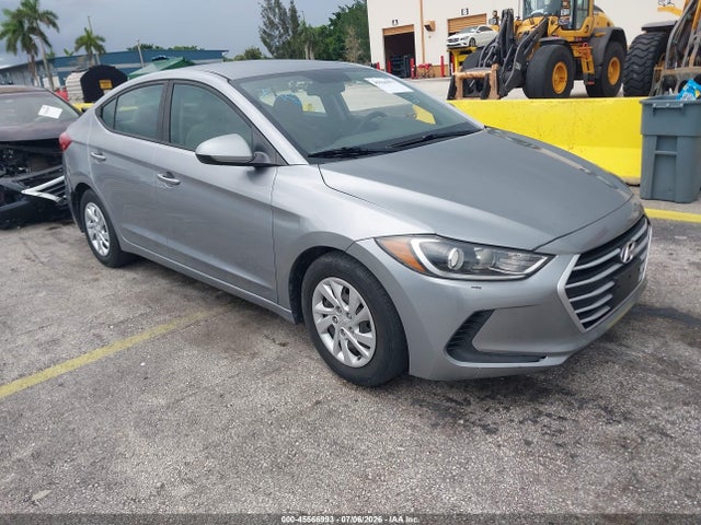 2017 HYUNDAI ELANTRA SE - 1