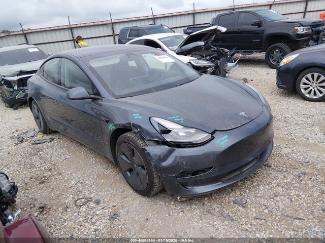 2021 TESLA MODEL 3 STANDARD RANGE PLUS REAR-WHEEL DRIVE - 1