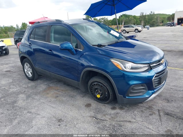 2019 CHEVROLET TRAX LT - 1