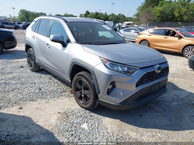 2020 TOYOTA RAV4 XLE - 1