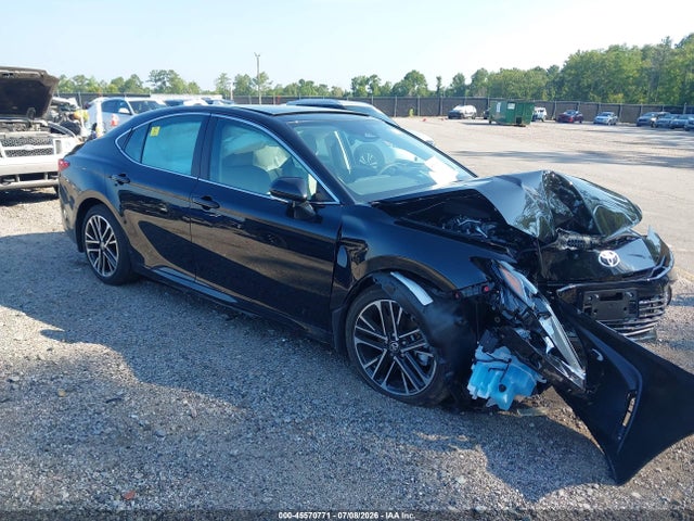 2026 TOYOTA CAMRY XLE - 1