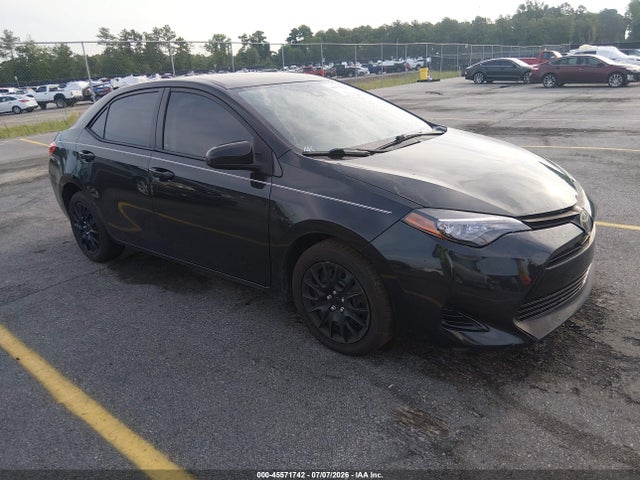 2017 TOYOTA COROLLA LE - 1