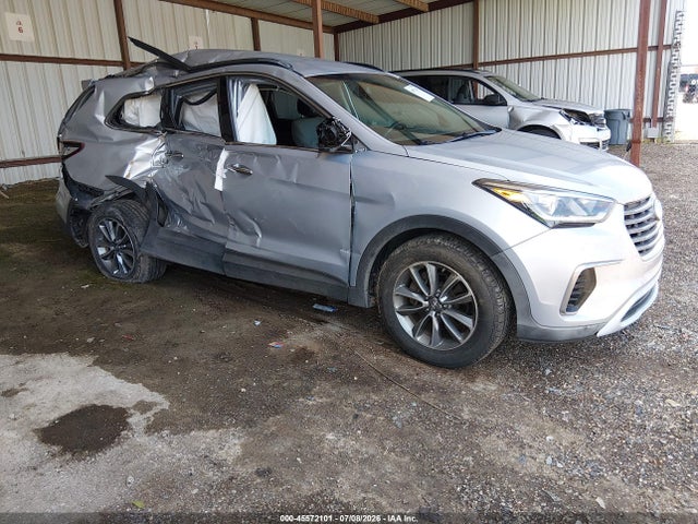 2017 HYUNDAI SANTA FE SE - 1