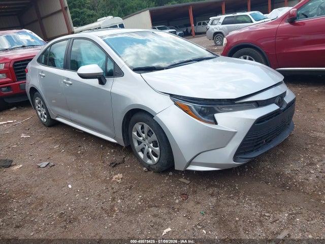 2024 TOYOTA COROLLA LE - 1