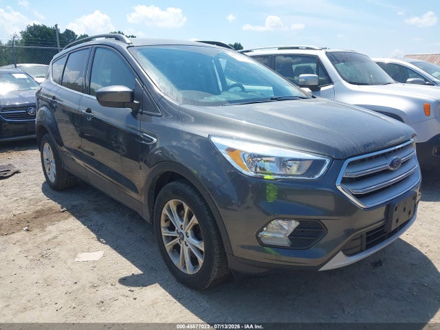 2018 FORD ESCAPE SE - 1
