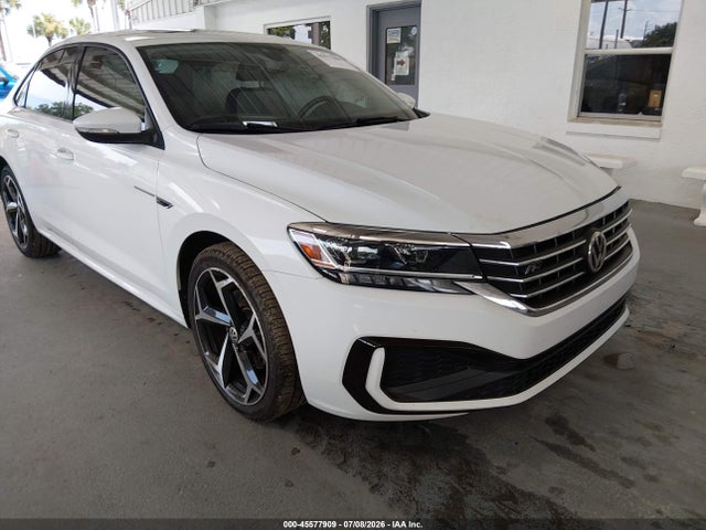 2020 VOLKSWAGEN PASSAT 2.0T R-LINE - 1