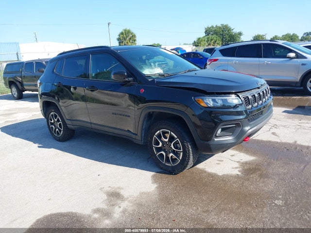 2025 JEEP COMPASS TRAILHAWK 4X4 - 1