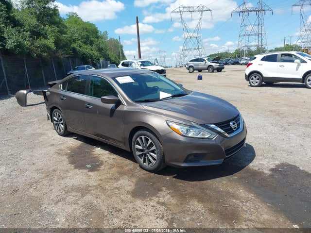 2017 NISSAN ALTIMA 2.5 SV - 1