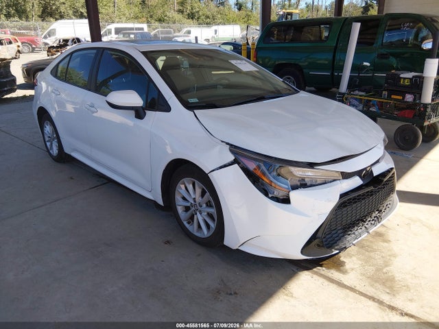 2020 TOYOTA COROLLA LE - 1
