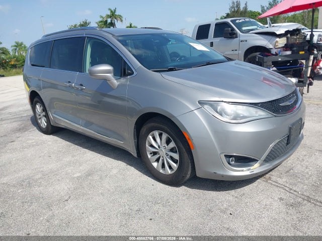2018 CHRYSLER PACIFICA TOURING L - 1