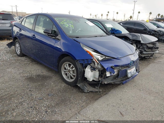 2017 TOYOTA PRIUS THREE - 1