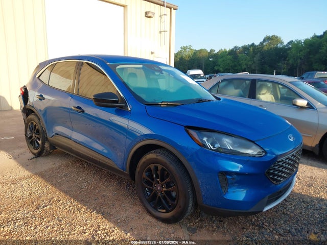 2020 FORD ESCAPE SE - 1