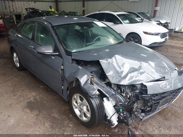 2023 HYUNDAI ELANTRA SE - 1