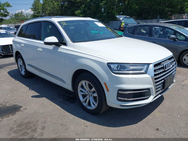 2019 AUDI Q7 - 1