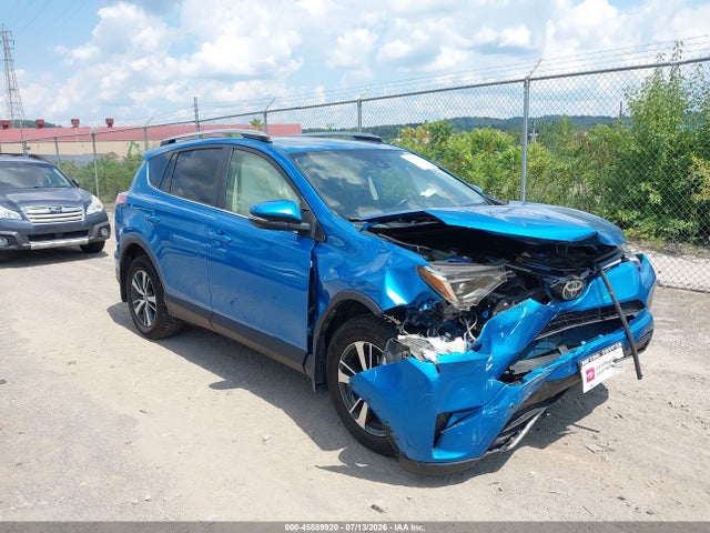 2018 TOYOTA RAV4 XLE - 1