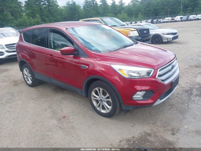 2017 FORD ESCAPE SE - 1