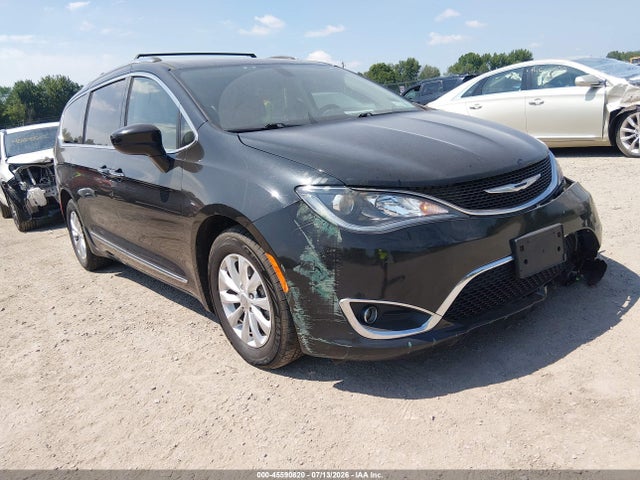 2018 CHRYSLER PACIFICA TOURING L - 1