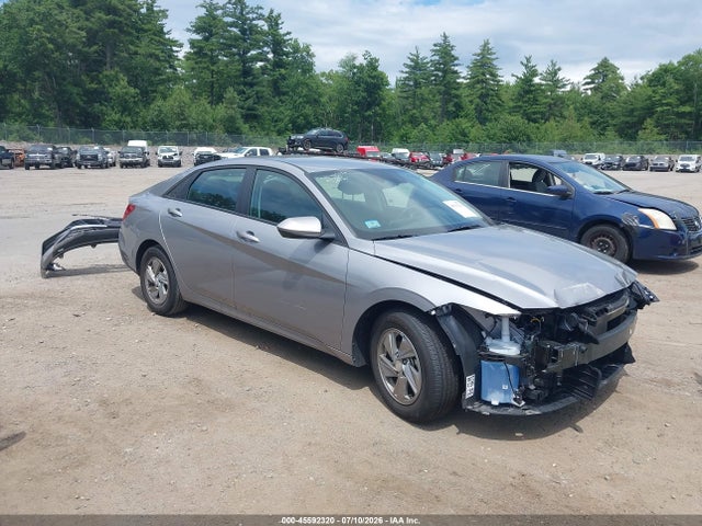 2025 HYUNDAI ELANTRA SE - 1
