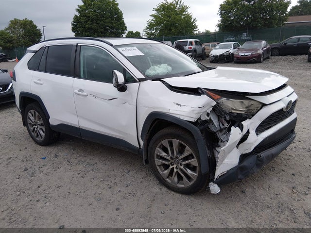 2019 TOYOTA RAV4 XLE PREMIUM - 1