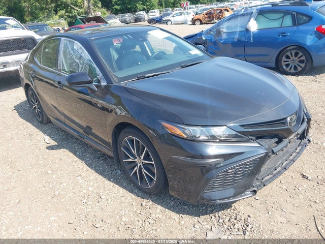 2021 TOYOTA CAMRY SE - 1