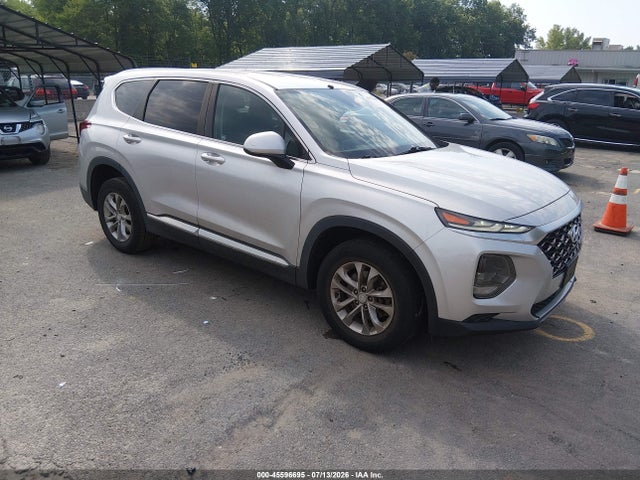 2019 HYUNDAI SANTA FE SE - 1