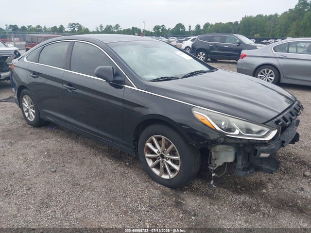 2019 HYUNDAI SONATA SE - 1