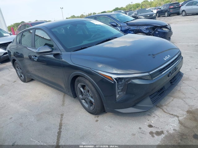 2025 KIA K4 LXS - 1