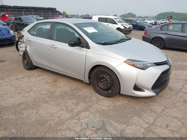 2017 TOYOTA COROLLA LE - 1
