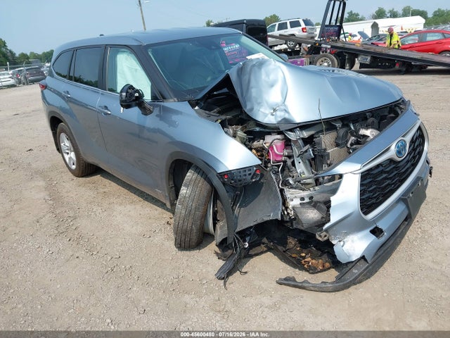 2023 TOYOTA HIGHLANDER HYBRID LE - 1