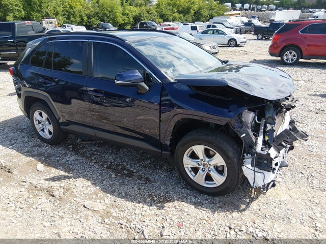 2019 TOYOTA RAV4 XLE - 1