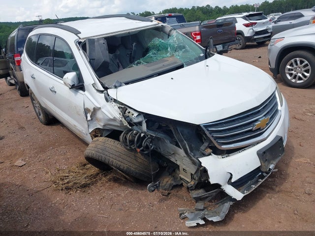 2016 CHEVROLET TRAVERSE 2LT - 1