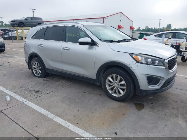 2016 KIA SORENTO 2.4L LX - 1