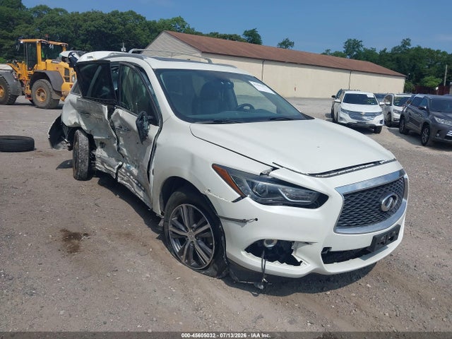2017 INFINITI QX60 - 1
