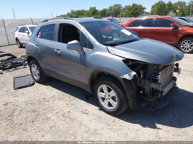 2019 CHEVROLET TRAX LT - 1